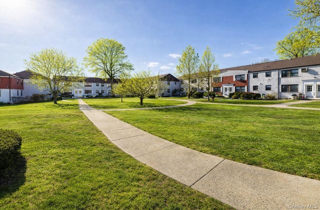 136-59 Jewel Avenue A, Flushing, NY 11367