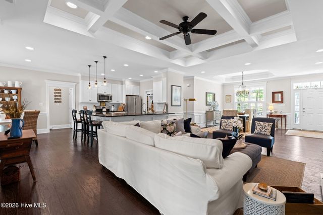 927 Green Pointe Drive, Sunset Beach, NC 28468