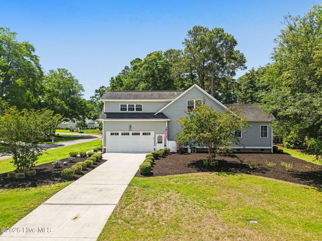 927 Green Pointe Drive, Sunset Beach, NC 28468