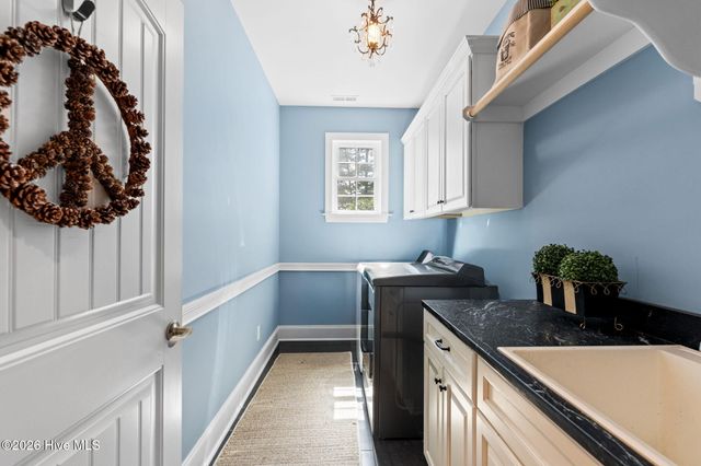 927 Green Pointe Drive, Sunset Beach, NC 28468