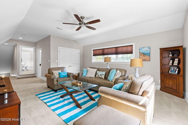 927 Green Pointe Drive, Sunset Beach, NC 28468