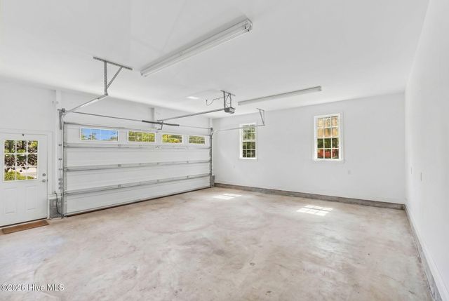 927 Green Pointe Drive, Sunset Beach, NC 28468