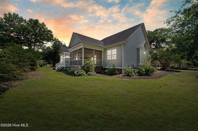 927 Green Pointe Drive, Sunset Beach, NC 28468