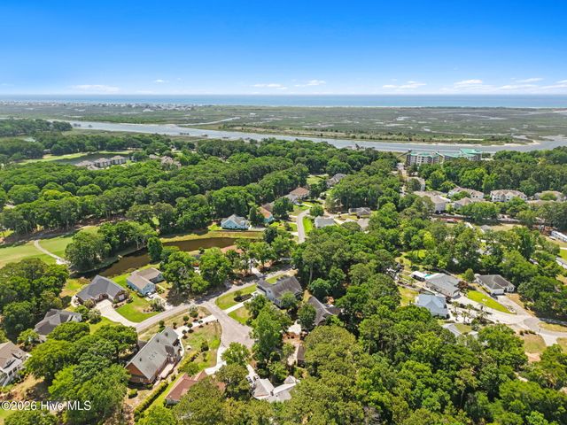 927 Green Pointe Drive, Sunset Beach, NC 28468