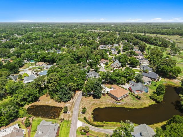 927 Green Pointe Drive, Sunset Beach, NC 28468