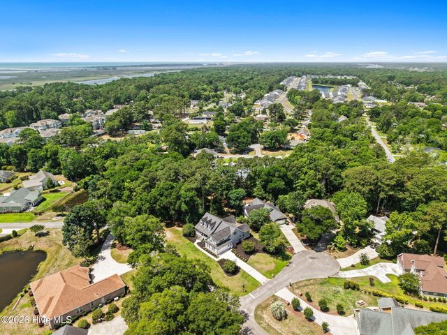927 Green Pointe Drive, Sunset Beach, NC 28468