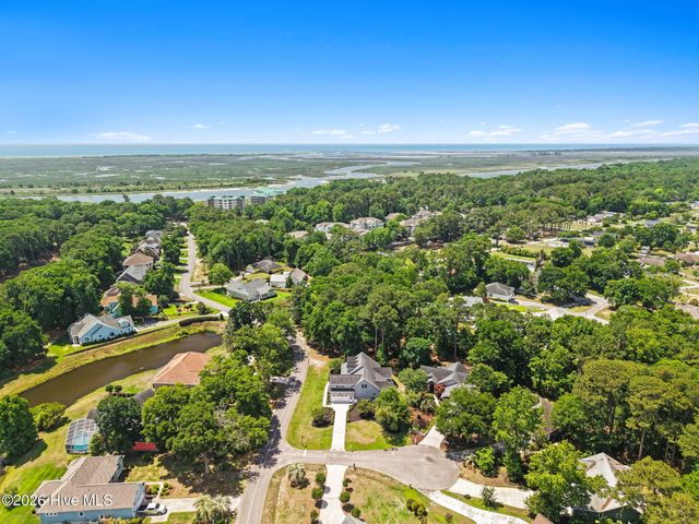 927 Green Pointe Drive, Sunset Beach, NC 28468