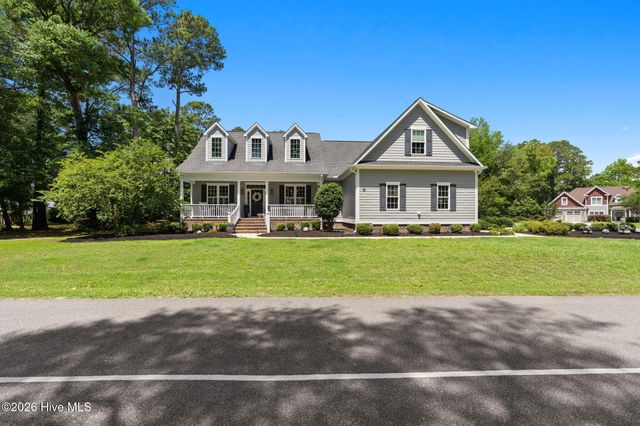 927 Green Pointe Drive, Sunset Beach, NC 28468