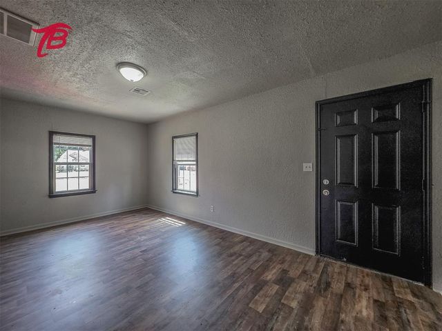 1153 Windemere Avenue, Oklahoma City, OK 73117