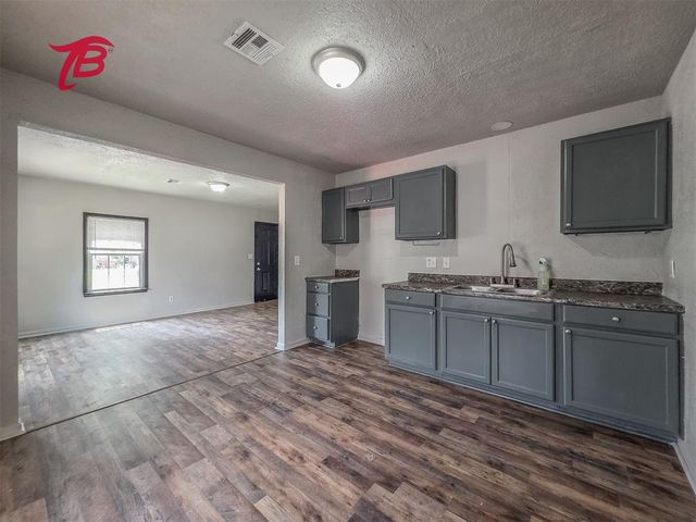 1153 Windemere Avenue, Oklahoma City, OK 73117