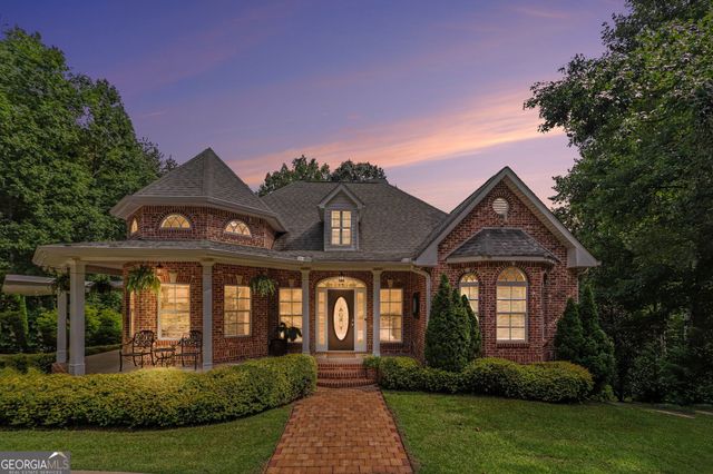 17 Moon Ridge, Newnan, GA 30263