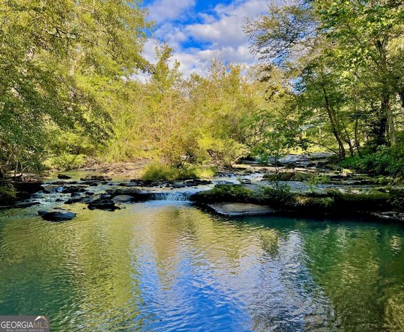 17 Moon Ridge, Newnan, GA 30263