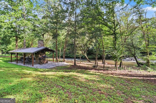 17 Moon Ridge, Newnan, GA 30263