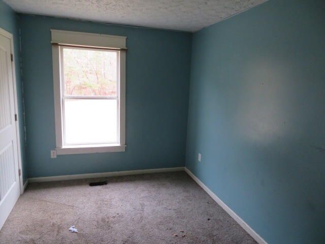 566 Lantern Way, Frenchburg, KY 40322