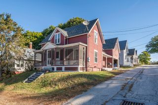 18 Highland Avenue, Franklin, NH 03235