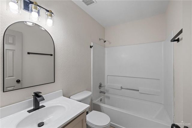 3008 Abbott Avenue, Mission, TX 78574