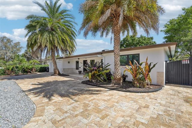 8333 SW 144th Ct, Miami, FL 33183