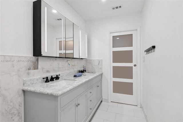 8333 SW 144th Ct, Miami, FL 33183