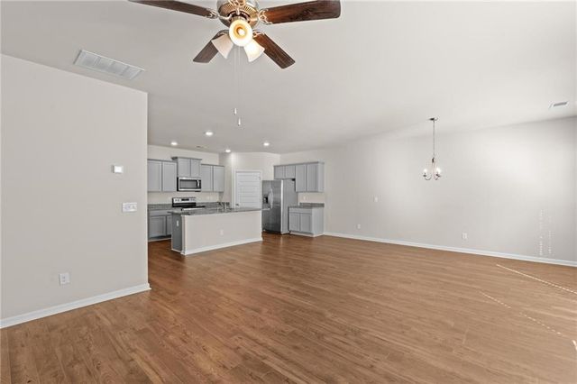 1249 Big Poplar Way, Locust Grove, GA 30248