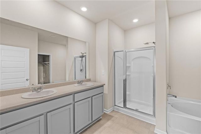 1249 Big Poplar Way, Locust Grove, GA 30248