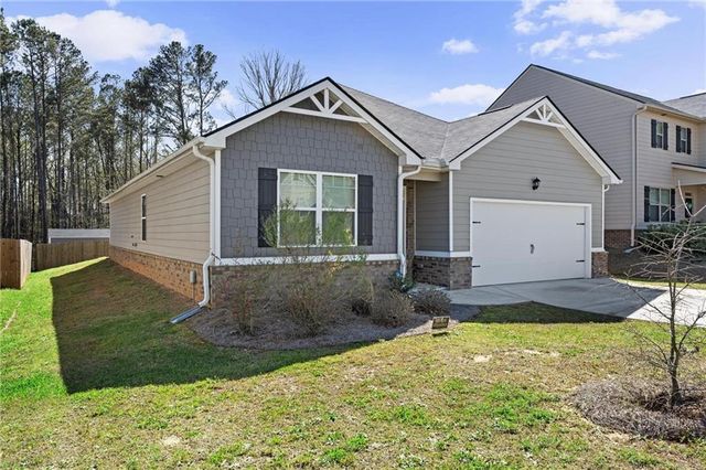 1249 Big Poplar Way, Locust Grove, GA 30248
