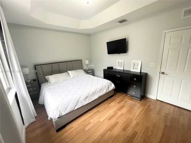 4106 NE 25th St, Homestead, FL 33033