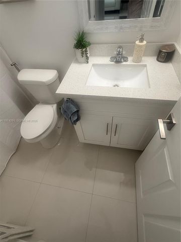 4106 NE 25th St, Homestead, FL 33033