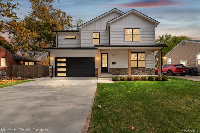 1517 McLean Avenue, Royal Oak, MI 48067