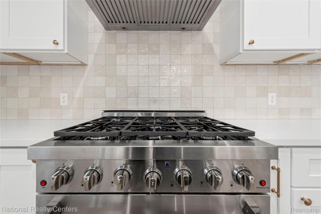 1517 McLean Avenue, Royal Oak, MI 48067