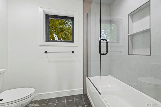 1517 McLean Avenue, Royal Oak, MI 48067