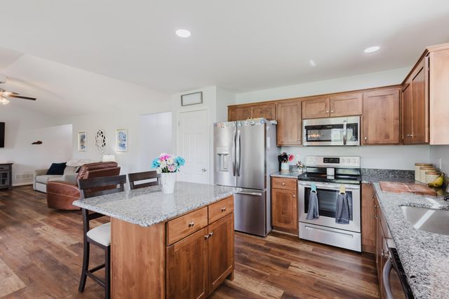 128 Max Cavnes Road, Danville, KY 40422