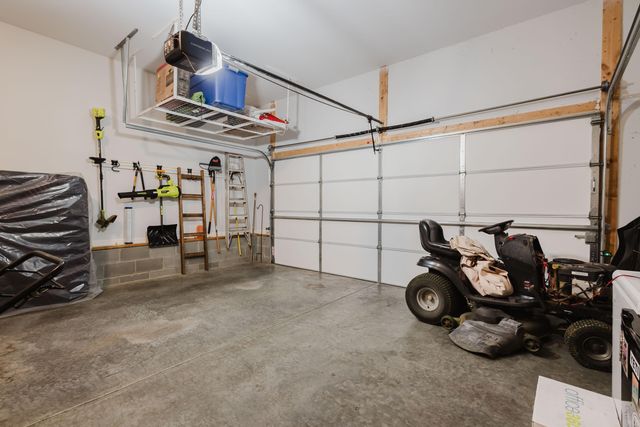 128 Max Cavnes Road, Danville, KY 40422