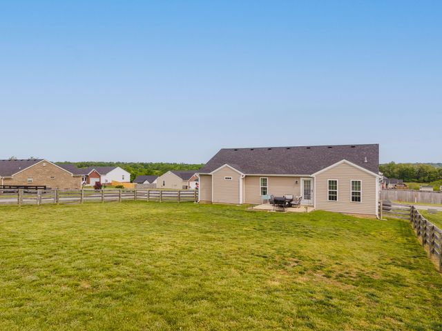 128 Max Cavnes Road, Danville, KY 40422