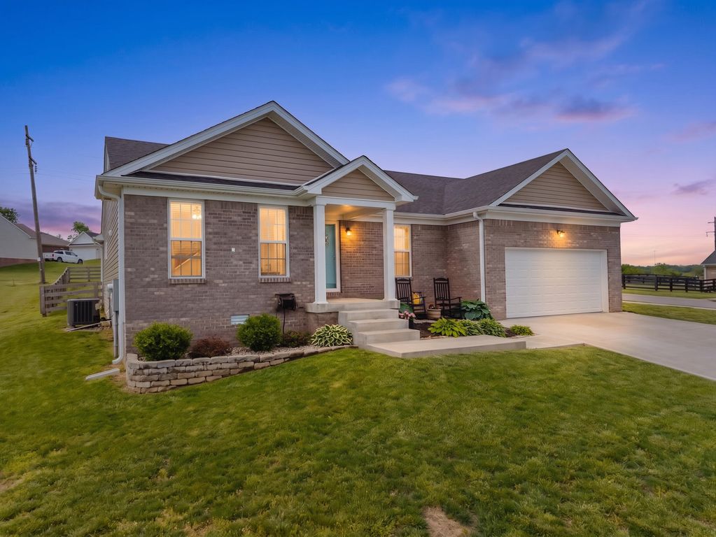 128 Max Cavnes Road, Danville, KY 40422