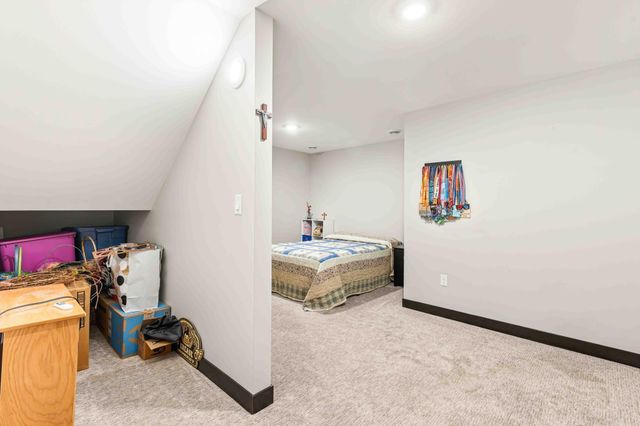 6669 55th Avenue S, Fargo, ND 58104