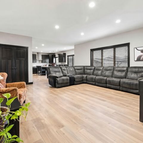 6669 55th Avenue S, Fargo, ND 58104