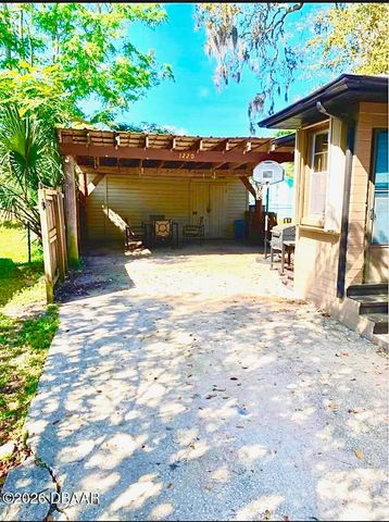 1220 Dixie Avenue, Holly Hill, FL 32117