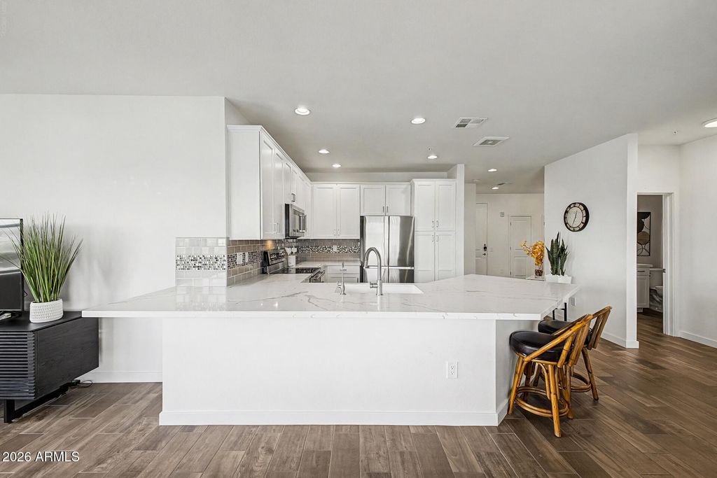 2511 W QUEEN CREEK Road 426, Chandler, AZ 85248 — photo 5