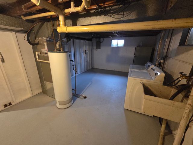 1514 Round Lake Drive, Round Lake Beach, IL 60073