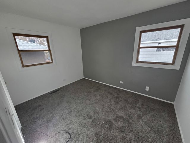 1514 Round Lake Drive, Round Lake Beach, IL 60073