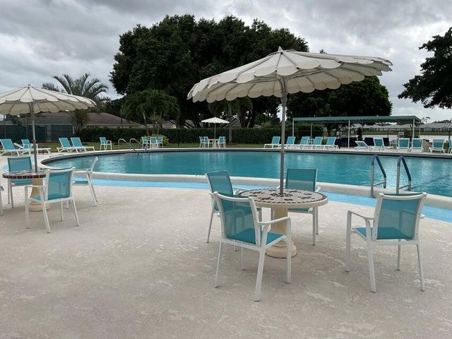 5126 Lakefront Boulevard D, Delray Beach, FL 33484