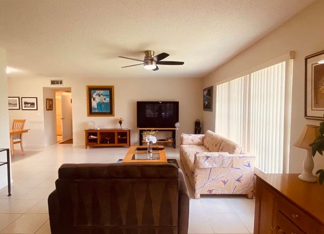 5126 Lakefront Boulevard D, Delray Beach, FL 33484