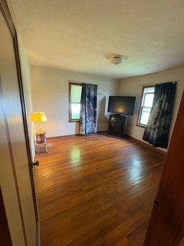 3432 9th Street, Rock Island, IL 61201