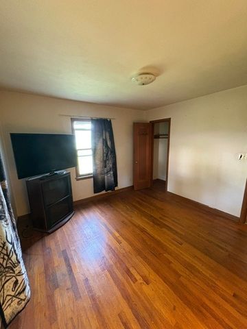 3432 9th Street, Rock Island, IL 61201