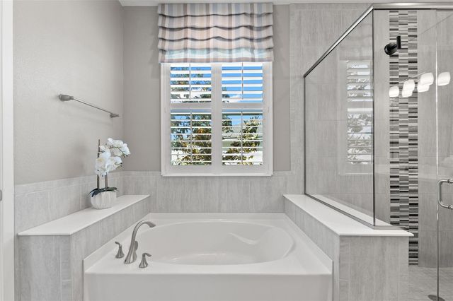 12109 NIGHT JASMINE COVE, Riverview, FL 33579