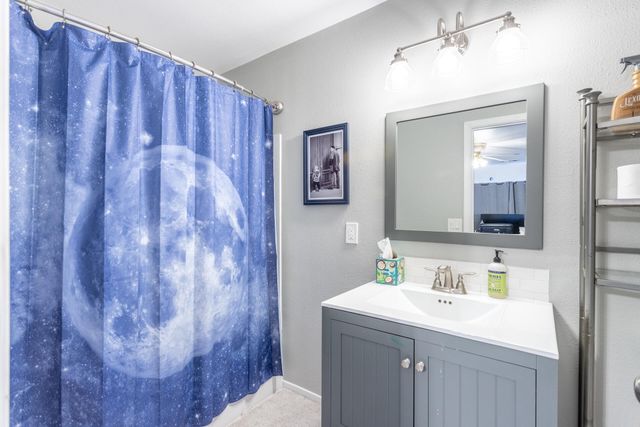 6763 Eastmont Drive, Redding, CA 96002