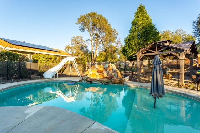 6763 Eastmont Drive, Redding, CA 96002