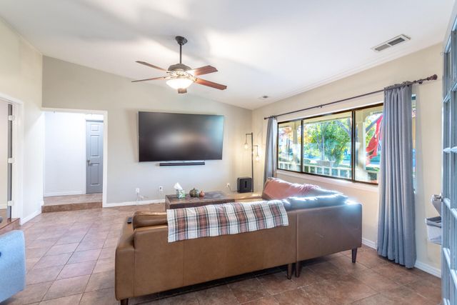 6763 Eastmont Drive, Redding, CA 96002