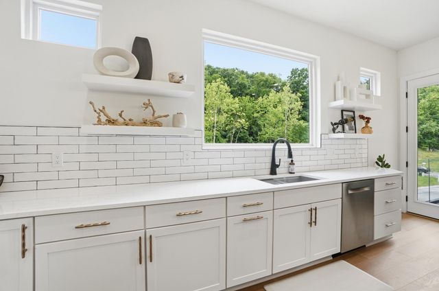 864 Belle Ridge Loop, Bellevue, KY 41073