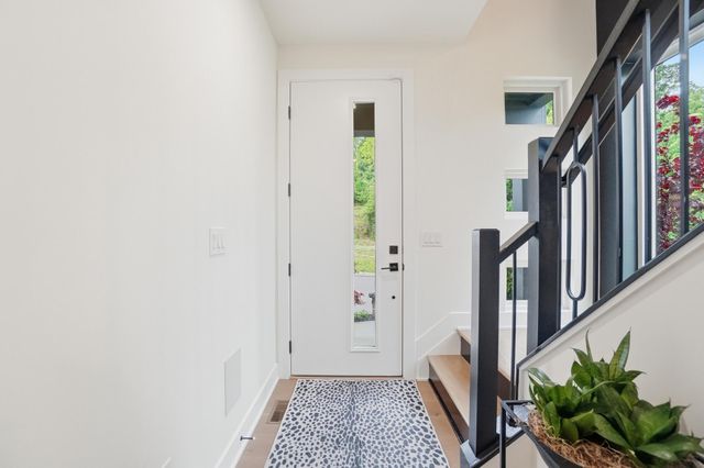 864 Belle Ridge Loop, Bellevue, KY 41073